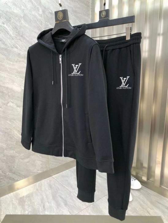 Picture of LV Sweater Suits _SKULVM-5XLkdtn8241017